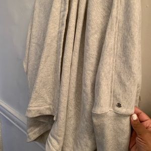 Lululemon french terry cape S/M